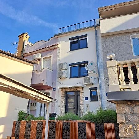 Apartmani Audacia 크리크베니카 외부 사진